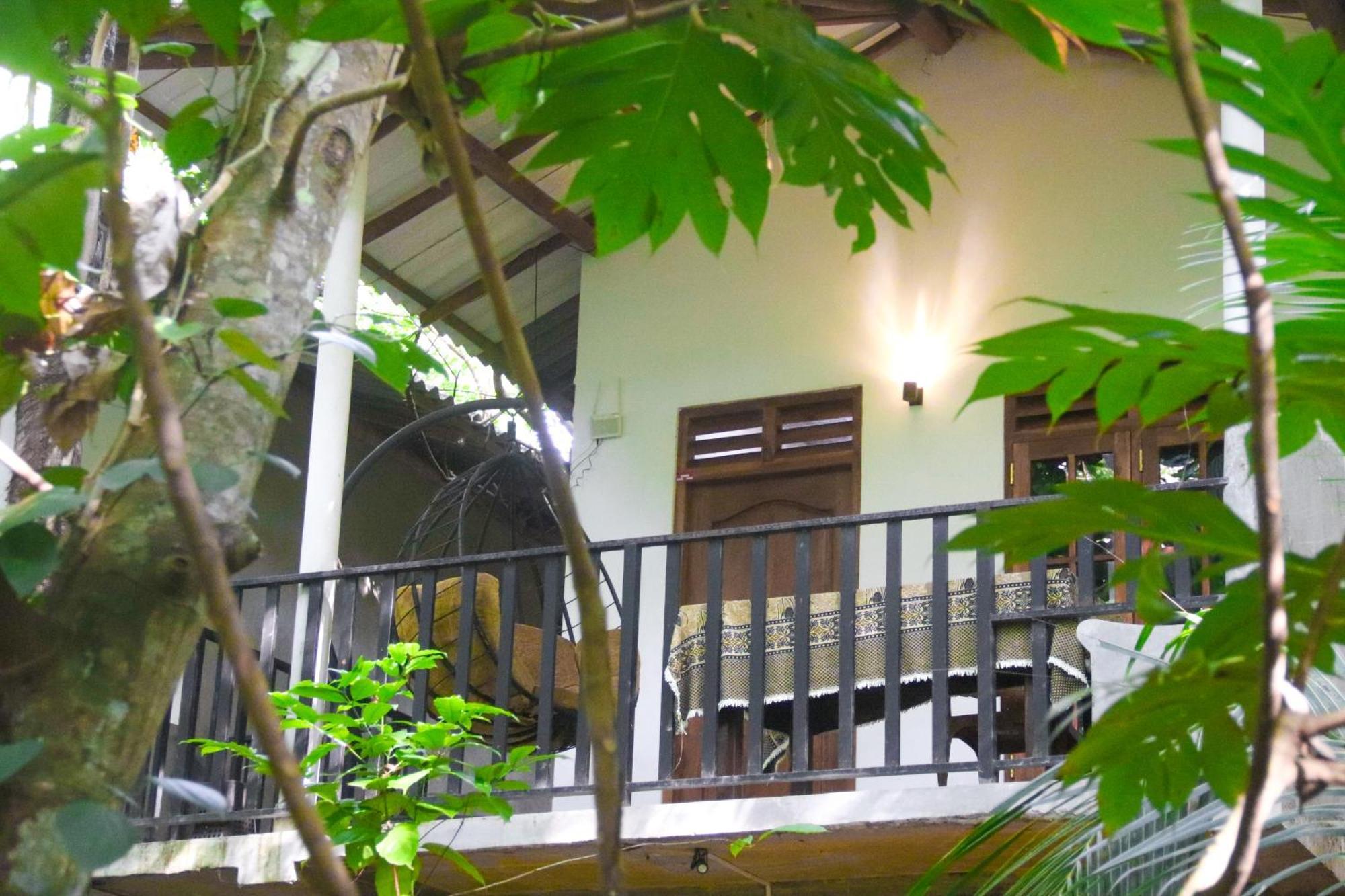 Nature Glow Cottage ウダワラウェ エクステリア 写真